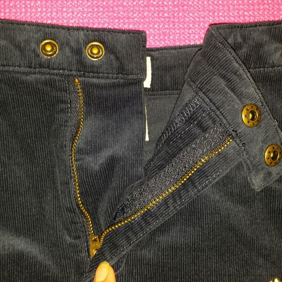 Navy floral skirt - Picture 2 of 3